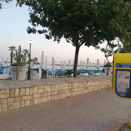 By The Sea,neoi Epivates Beach, Thessaloniki Appartamento *