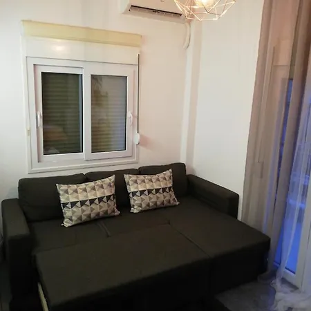 Apartment By The Sea,neoi Epivates Beach, Thessaloniki Neo Epivates